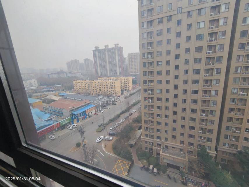 品質(zhì)小區(qū)！3室2廳2衛(wèi)156m2全明戶型，朝向采光好。